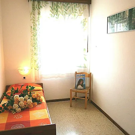 Apartamento In 24443 *